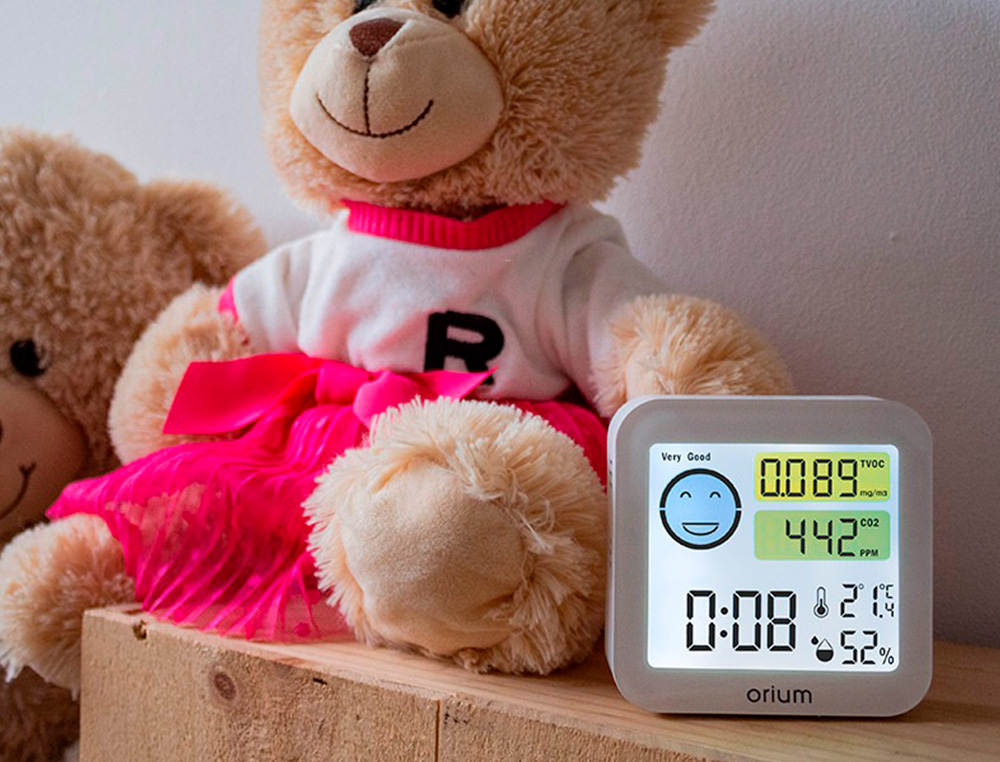 SENSOR QUALIDADE DE AIR ORIUM QUAELIS 20 MEDIDOR DE C02 E COV SUPERFICIE 30 M2 ECRA LCD COR BRANCO 64X56 MM