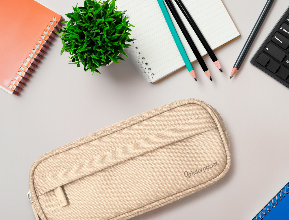 ESTOJO ESCOLAR LIDERPAPEL OVALADO 2 FECHOS COM BOLSO FRONTAL 210X90 MM CREME