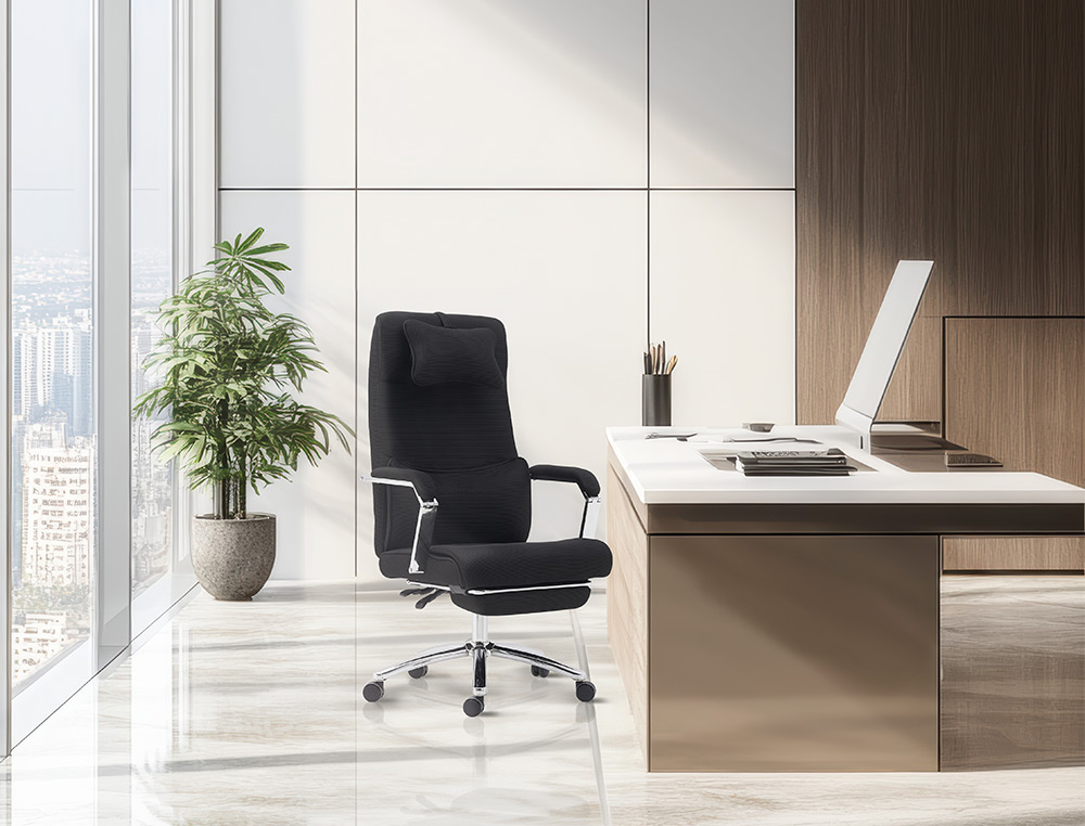 CADEIRA DE DIRECAO Q-CONNECT RAVENNA MALHA BASE METALICA ALT MAX 1300 LARG 670 PROF 730 MM RODAS PREMIUM COR PRETO