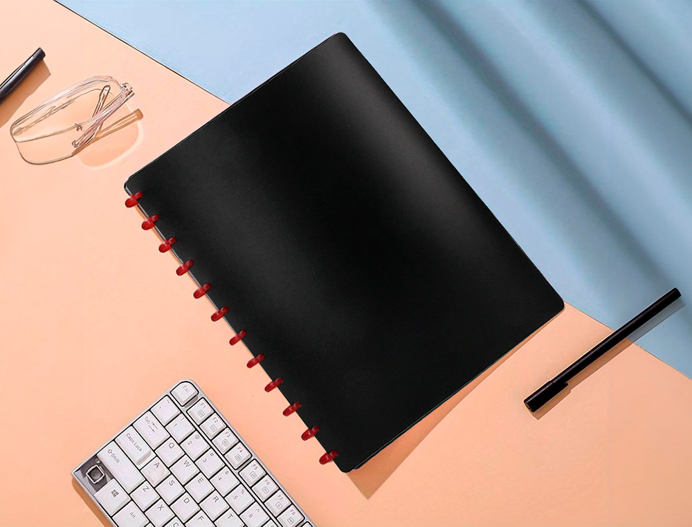 CAPA CATALOGO LIDERPAPEL COM ANEIS PLASTICOS PRETO