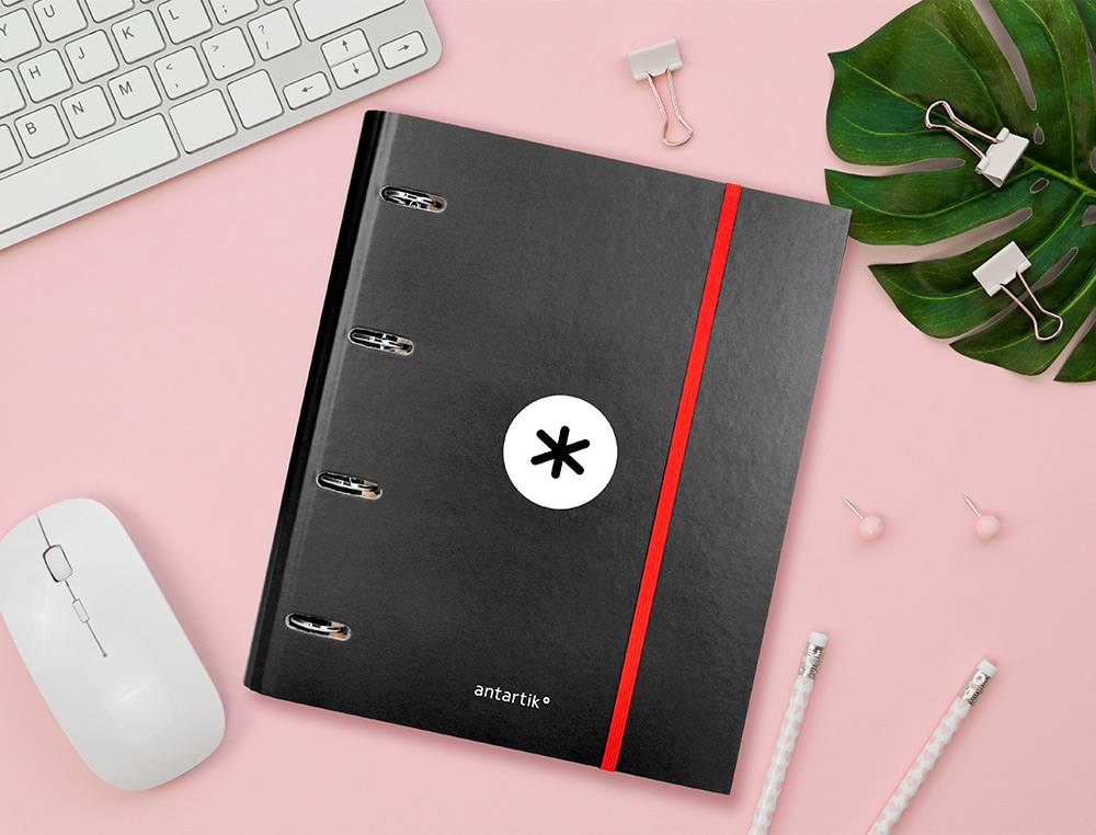 PASTA ANTARTIK COM RECARGA E ABA DIN A4 QUADRICULA 5MM FORRADA 4 ANEIS 40MM COR PRETA