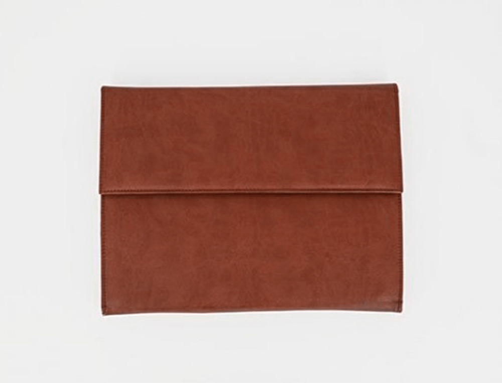 PASTA PORTA DOCUMENTOS ARTESANIA PELE SEMTETICA COM DUPLO FECHO DE IMAN COR COURO 260X235X35 MM